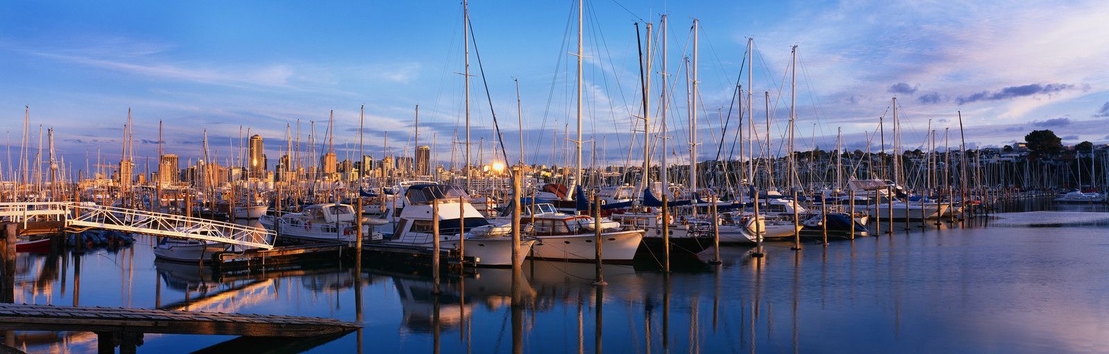 Sailing time by boat to New Zealand